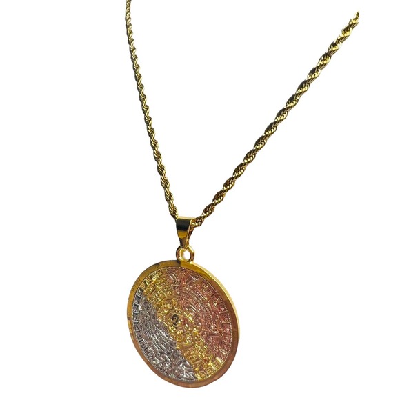 Aztec Calendar Pendant with Rope Necklace 24K Gold Filled NEW - Picture 3 of 3